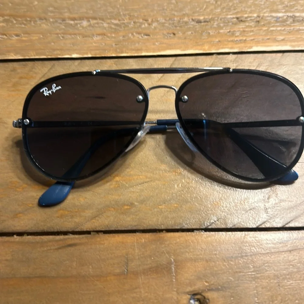 Ray-Ban Junior RJ9548SN JUNIOR AVIATOR SUNGLASSES